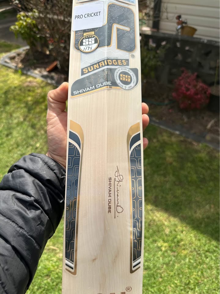 SS TON Shivam Dube Players Pro – SH English Willow (1175g)