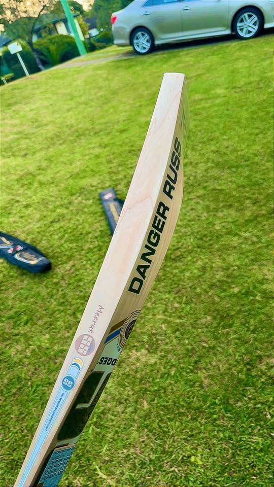 SS TON Dre Russ 2.0 – SH English Willow